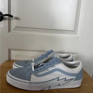 Bolt Light Blue and White Vans Old Skool Brand New Mens 11.5